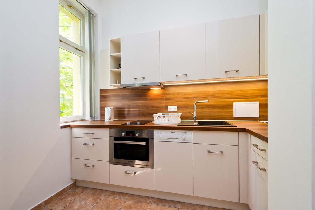 Hotel Krasova 3*